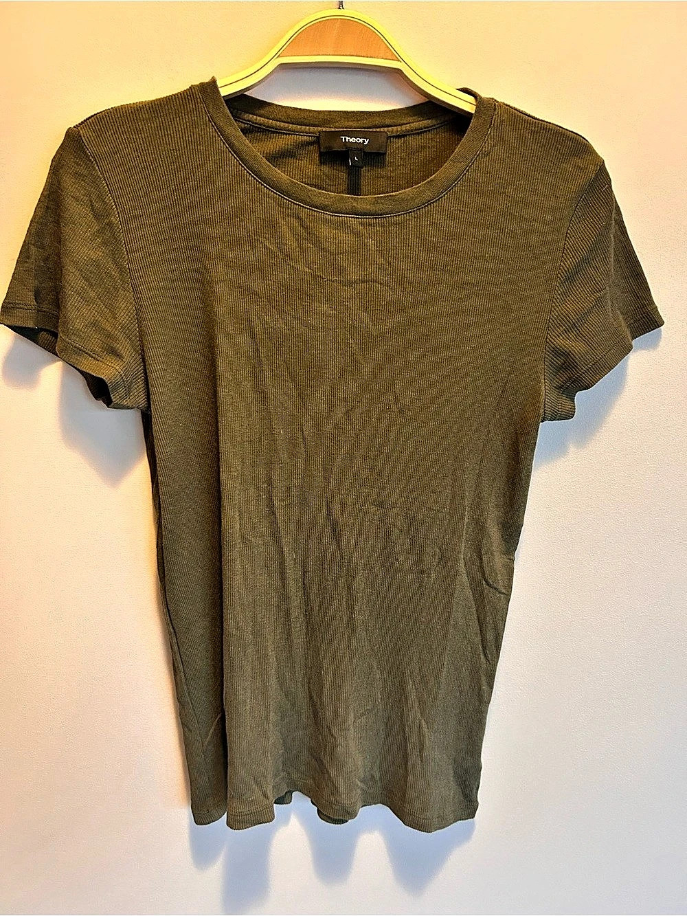 Theory Short Sleeve Tee in Green Size Large